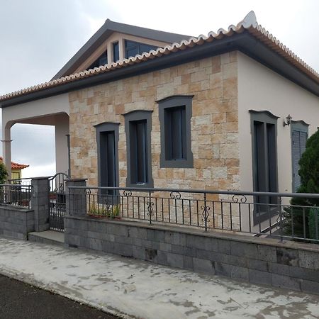 カリェタCasa Do Vale Da Estrelaアパートメント エクステリア 写真